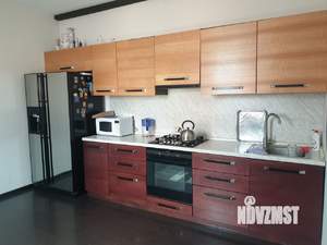 Дом 289м², 3-этажный, посуточно,