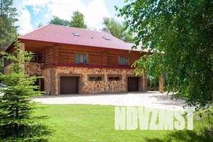 Коттедж 600м², 2-этажный, участок 15 сот.