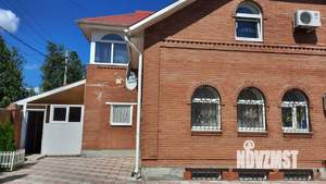 Коттедж 204м², 3-этажный, участок 11 сот.