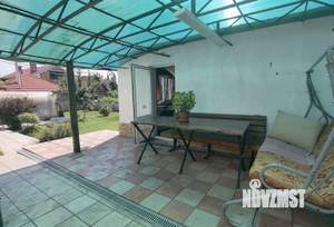 Дом 174м², 2-этажный, участок 7 сот.