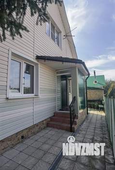 Дом 174м², 2-этажный, участок 7 сот.