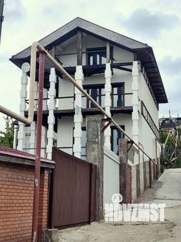 Коттедж 400м², 3-этажный, участок 20 сот.