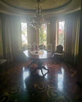 Дом 425м², 3-этажный, участок 15 сот.