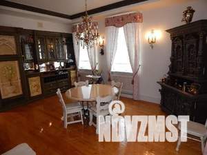 Дом 564м², 3-этажный, участок 5 сот.