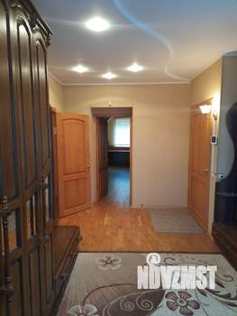 Дом 377м², 4-этажный, участок 5 сот.