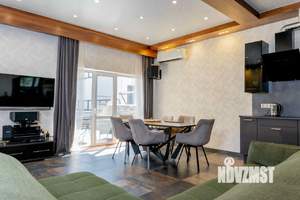 Дом 131м², 2-этажный, участок 5 сот.