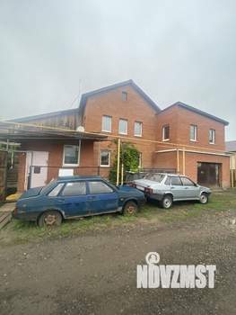 Дом 185м², 2-этажный, участок 6 сот.