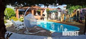 Коттедж 420м², 3-этажный, участок 7 сот.