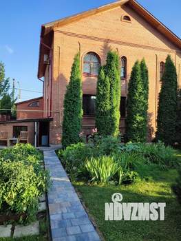 Дом 368м², 3-этажный, участок 13 сот.