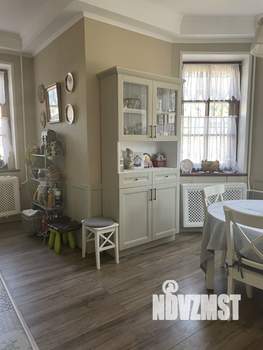 Коттедж 421м², 2-этажный, участок 10 сот.