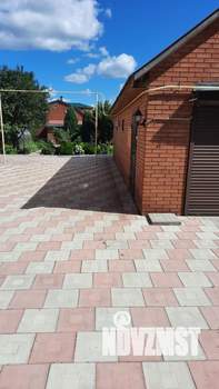 Коттедж 204м², 3-этажный, участок 11 сот.