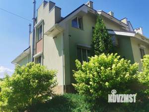 Таунхаус 300м², 3-этажный, участок 2 сот.