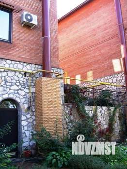 Коттедж 390м&sup2;, 2-этажный, на длительный срок, 