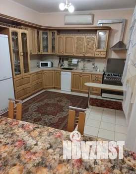Дом 200м², 2-этажный, посуточно, 