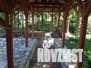 Коттедж 390м&sup2;, 2-этажный, на длительный срок, 