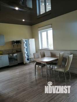 Коттедж 90м², 2-этажный, на длительный срок, 