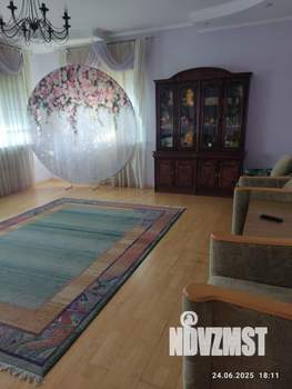 Коттедж 300м², 3-этажный, на длительный срок, 