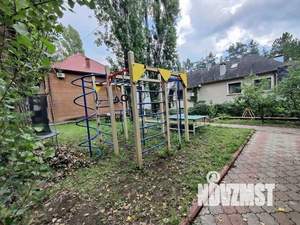 Коттедж 162м², 3-этажный, на длительный срок, 