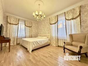 Коттедж 200м², 2-этажный, на длительный срок, 