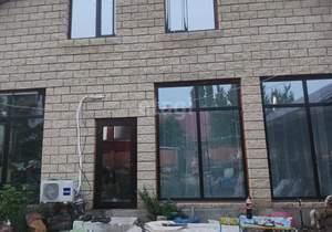 Дом 200м&sup2;, 2-этажный, участок 6 сот.  