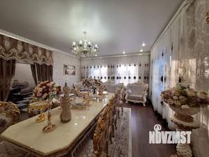 Дом 222м&sup2;, 2-этажный, участок 5 сот.  