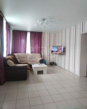 Дом 210м², 2-этажный, участок 5 сот.  