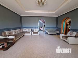 Дом 299м², 2-этажный, участок 6 сот.  