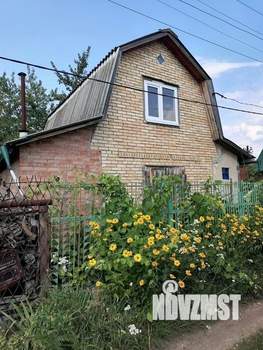 Дом 27м&sup2;, 2-этажный, участок 4 сот.  