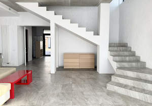 Дом 217м&sup2;, 2-этажный, участок 5 сот.  