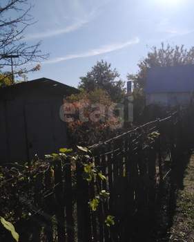 Дом 10м², 2-этажный, участок 5 сот.  