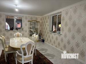 Дом 600м&sup2;, 3-этажный, участок 21 сот.  