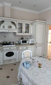 Дом 200м², 2-этажный, участок 6 сот.  