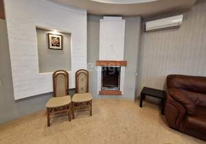 Дом 420м&sup2;, 3-этажный, участок 7 сот.  