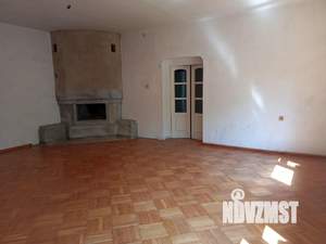 Коттедж 390м², 2-этажный, участок 11 сот.  
