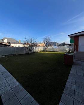 Дом 136м², 2-этажный, участок 5 сот.  