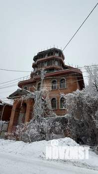 Дом 438м², 3-этажный, участок 4 сот.  