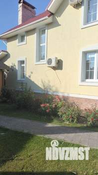 Коттедж 190м², 2-этажный, участок 6 сот.  