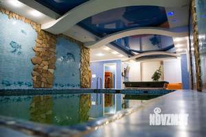 Дом 970м&sup2;, 2-этажный, участок 9 сот.  