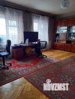 Коттедж 323м², 2-этажный, участок 6 сот.  