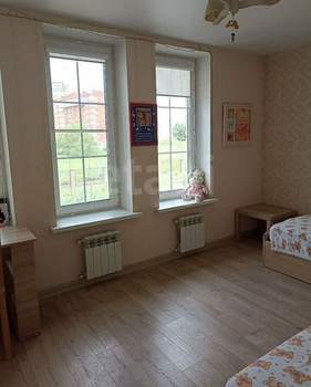 Дом 186м&sup2;, 2-этажный, участок 3 сот.  