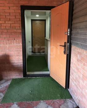 Дом 70м&sup2;, 2-этажный, участок 2 сот.  