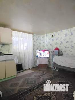 Дом 50м², 2-этажный, участок 6 сот.  