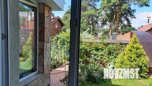 Коттедж 253м², 3-этажный, участок 7 сот.  