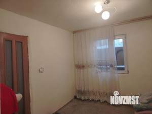 Дом 68м&sup2;, 2-этажный, участок 6 сот.  