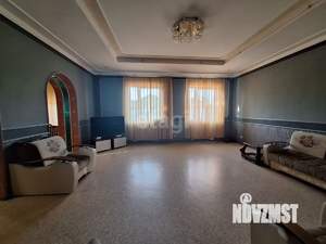 Дом 299м², 2-этажный, участок 6 сот.  