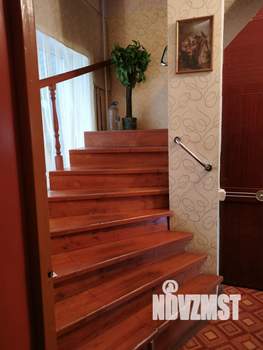 Дом 284м&sup2;, 2-этажный, участок 6 сот.  