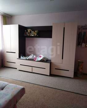 Дом 210м², 2-этажный, участок 5 сот.  