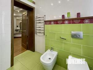Коттедж 354м², 3-этажный, участок 9 сот.  
