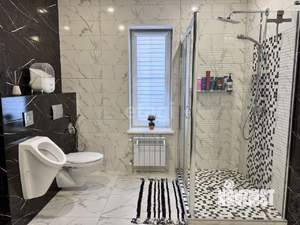 Коттедж 250м², 2-этажный, участок 7 сот.  