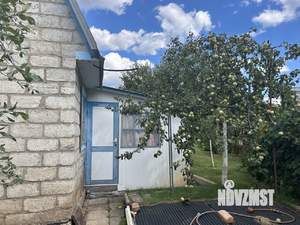 Дом 23м&sup2;, 2-этажный, участок 6 сот.  